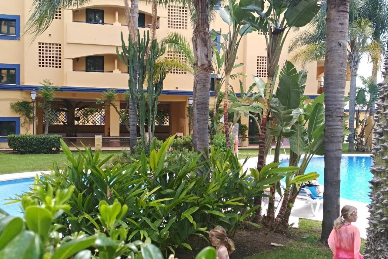 Apartamento Estudio Los Naranjos De Nueva Alcantara Marbella Exteriér fotografie